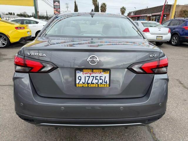 2021 Nissan Versa SV Xtronic CVT
