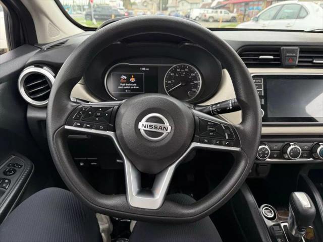 2021 Nissan Versa SV Xtronic CVT