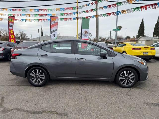 2021 Nissan Versa SV Xtronic CVT