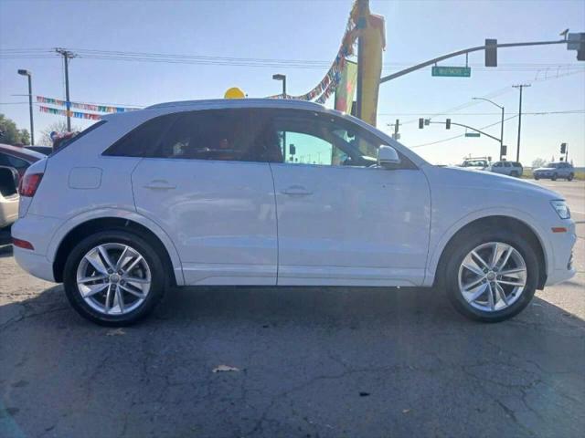 2017 Audi Q3 2.0T Premium