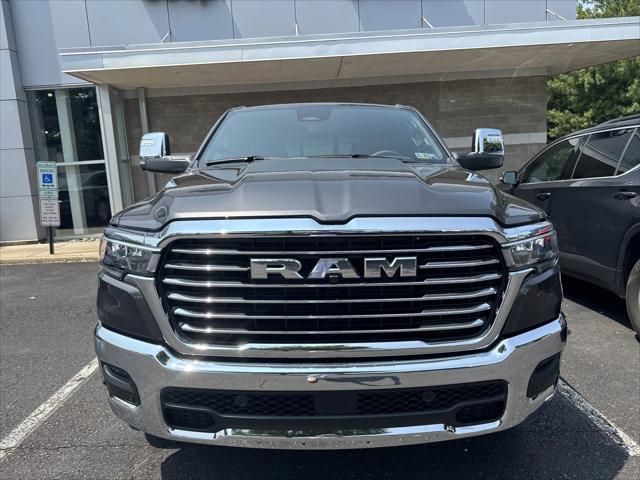 2025 RAM Ram 1500 RAM 1500 LARAMIE CREW CAB 4X4 64 BOX