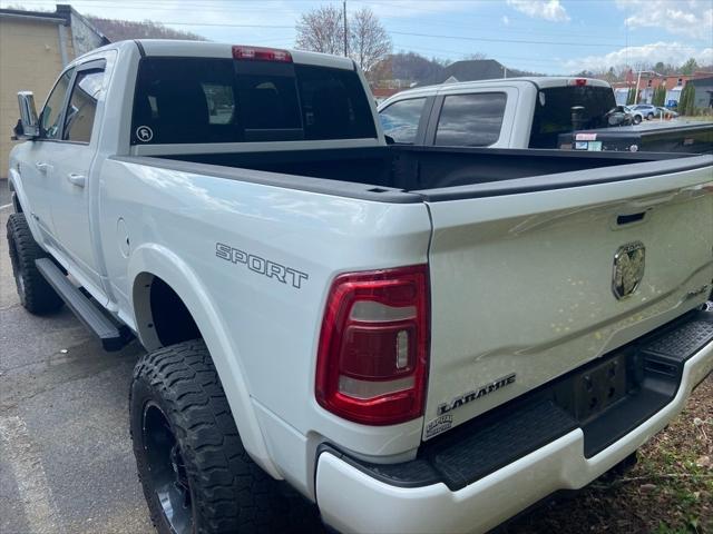 2022 RAM 2500 Laramie Crew Cab 4x4 64 Box