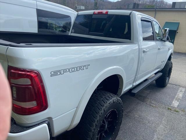 2022 RAM 2500 Laramie Crew Cab 4x4 64 Box