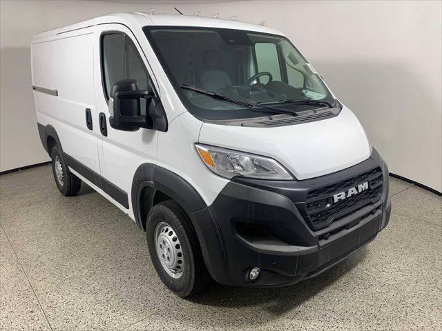 2025 RAM Ram ProMaster RAM PROMASTER 1500 TRADESMAN CARGO VAN LOW ROOF 118 WB