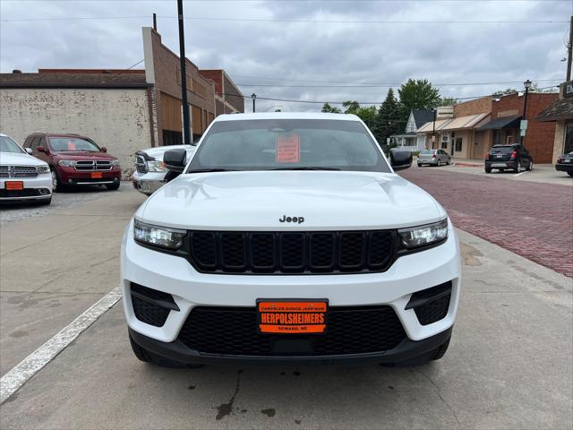 2022 Jeep Grand Cherokee Altitude 4x4
