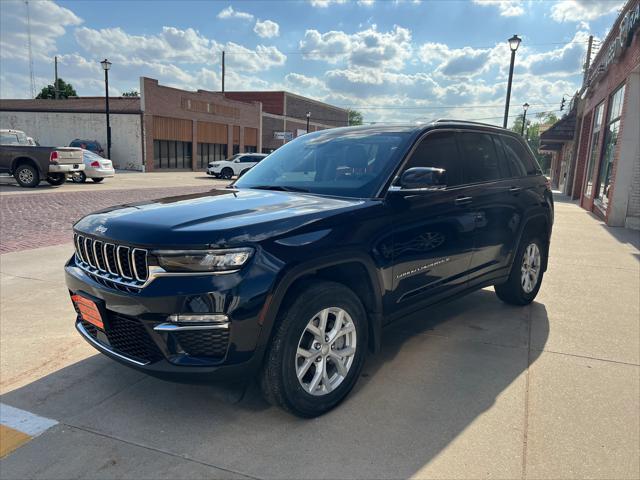 2023 Jeep Grand Cherokee Limited 4x4 2023 Jeep Grand Cherokee Limited 4x4