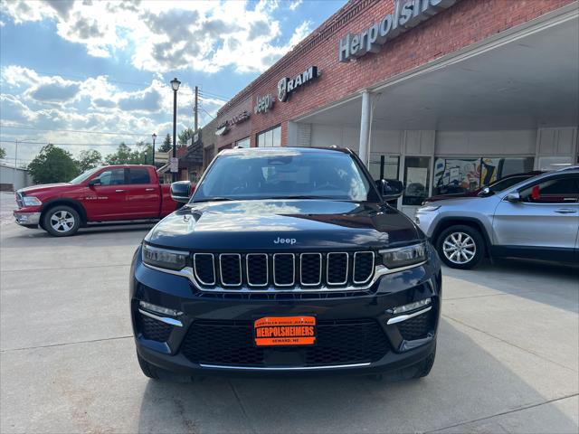 2023 Jeep Grand Cherokee Limited 4x4 2023 Jeep Grand Cherokee Limited 4x4