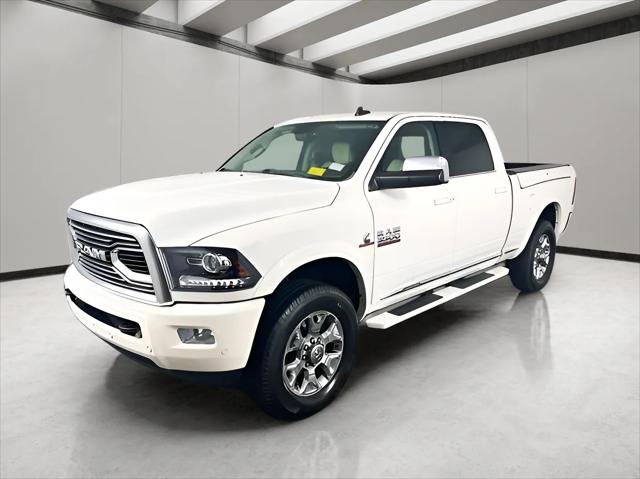 2018 RAM 3500 Laramie Longhorn Crew Cab 4x4 64 Box