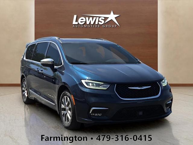 2022 Chrysler Pacifica Hybrid Pinnacle