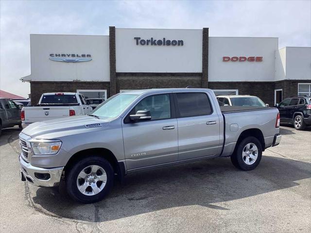2019 RAM 1500 Big Horn/Lone Star Crew Cab 4x4 57 Box