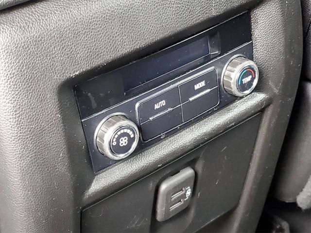 Used 2022 Chevrolet Traverse For Sale in Waterford Twp, MI