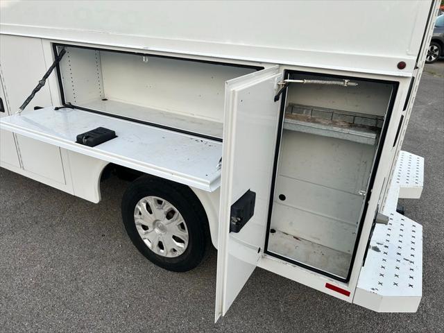 Used 2017 Ford Transit-350 Cutaway For Sale in Muscle Shoals, AL