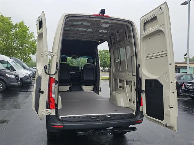 2025 Mercedes-Benz Sprinter 2500 Standard Roof 4-Cyl Diesel HO