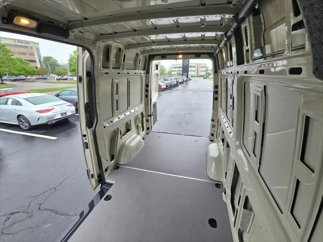 2025 Mercedes-Benz Sprinter 2500 Standard Roof 4-Cyl Diesel HO