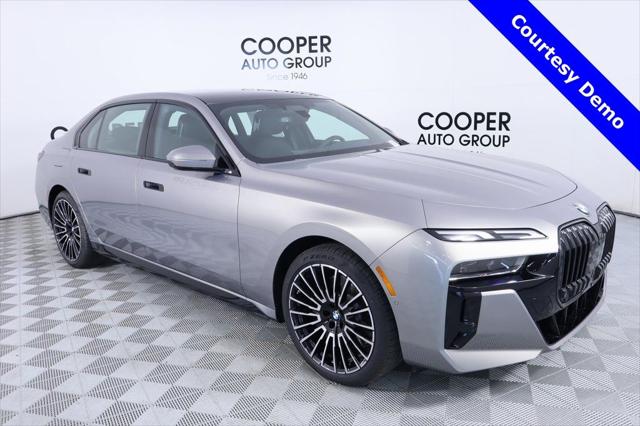 2025 BMW 7 Series 740i xDrive