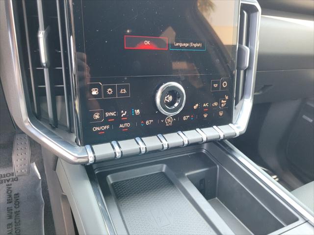 2025 GMC Acadia AWD AT4