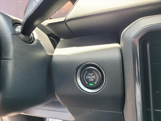 2025 GMC Acadia AWD AT4
