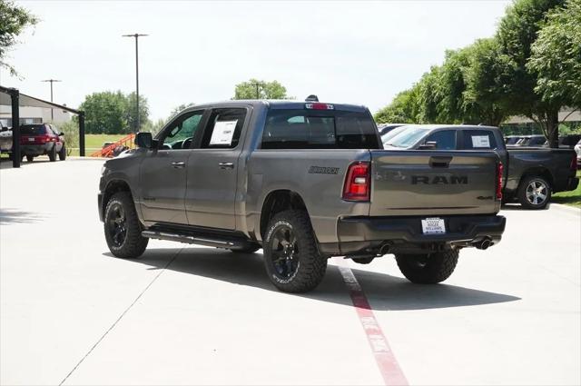 2025 RAM Ram 1500 RAM 1500 WARLOCK CREW CAB 4X4 57 BOX