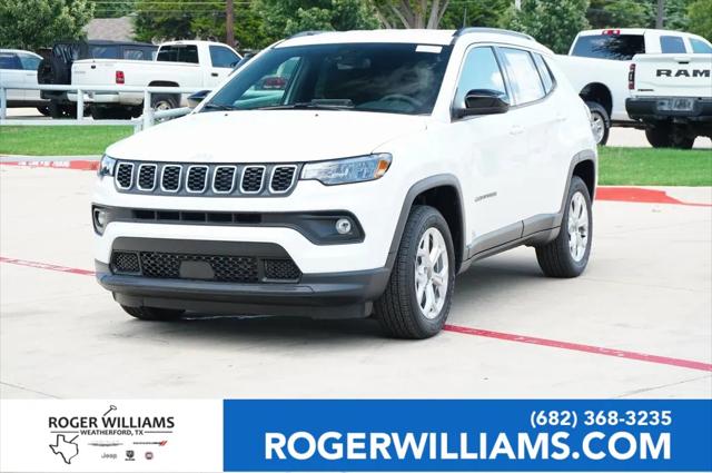 2025 Jeep Compass COMPASS LATITUDE 4X4