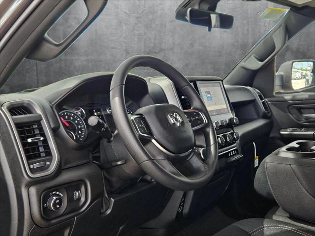 2025 RAM Ram 1500 RAM 1500 TRADESMAN QUAD CAB 4X2 64 BOX
