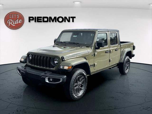 2025 Jeep Gladiator GLADIATOR SPORT S 4X4