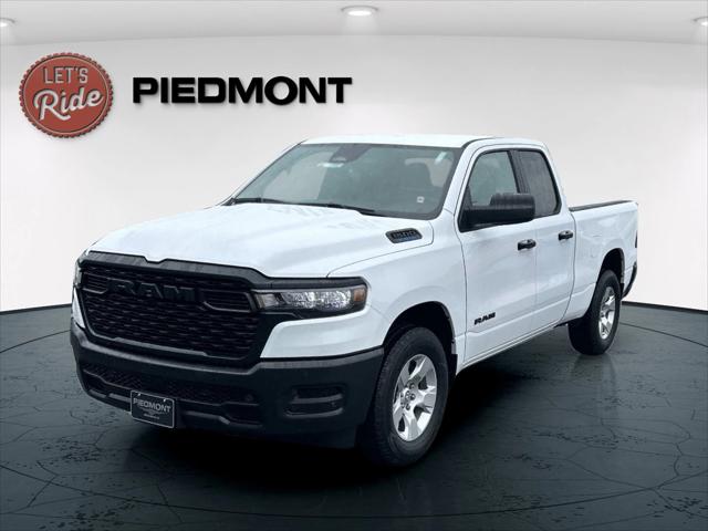 2025 RAM Ram 1500 RAM 1500 TRADESMAN QUAD CAB 4X2 64 BOX