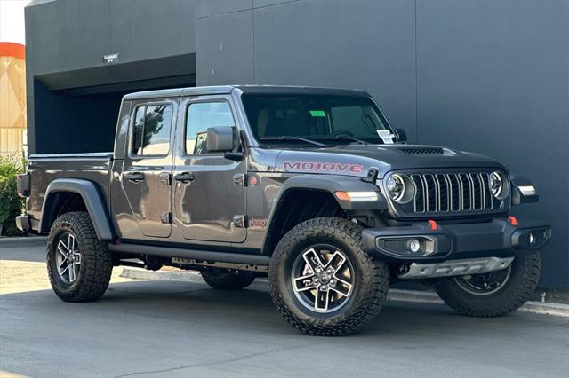 2025 Jeep Gladiator GLADIATOR MOJAVE 4X4