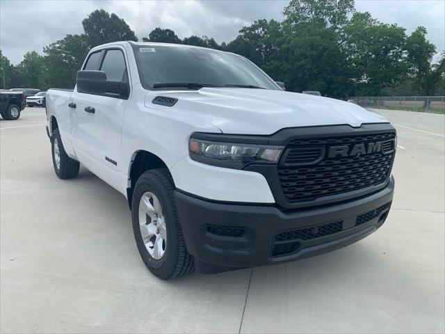 2025 RAM Ram 1500 RAM 1500 TRADESMAN QUAD CAB 4X2 64 BOX