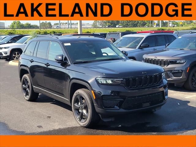 2025 Jeep Grand Cherokee GRAND CHEROKEE ALTITUDE 4X2