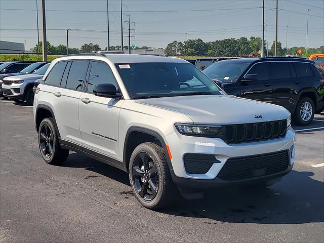 2025 Jeep Grand Cherokee GRAND CHEROKEE ALTITUDE 4X2