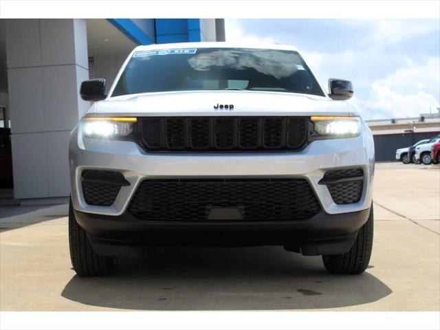2025 Jeep Grand Cherokee GRAND CHEROKEE ALTITUDE 4X2