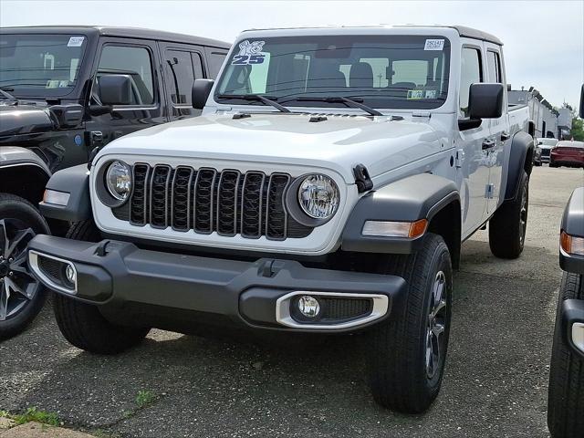 2025 Jeep Gladiator GLADIATOR SPORT S 4X4