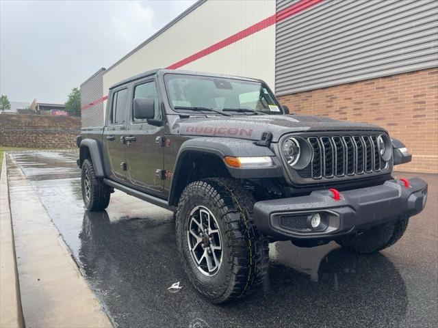 2025 Jeep Gladiator GLADIATOR RUBICON 4X4