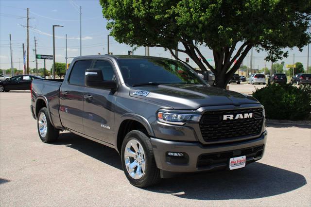 2025 RAM Ram 1500 RAM 1500 BIG HORN CREW CAB 4X4 64 BOX
