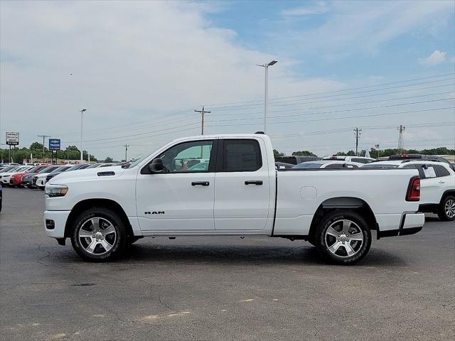 2025 RAM Ram 1500 RAM 1500 TRADESMAN QUAD CAB 4X4 64 BOX