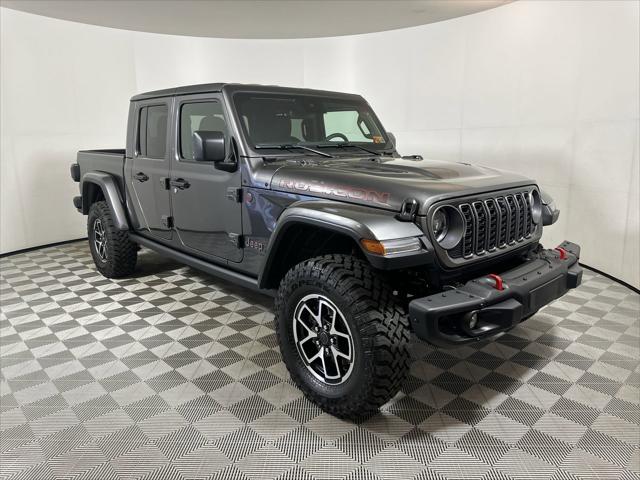 2025 Jeep Gladiator GLADIATOR RUBICON X 4X4