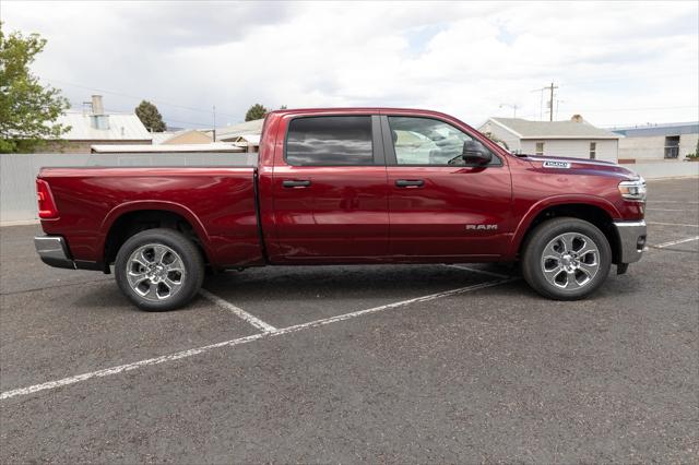 2025 RAM Ram 1500 RAM 1500 BIG HORN CREW CAB 4X4 64 BOX
