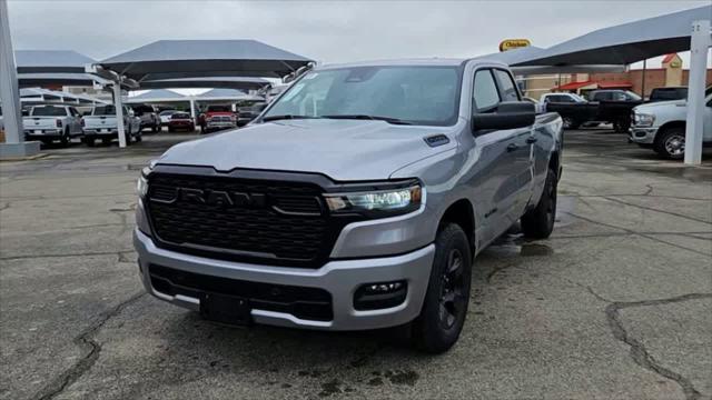 2025 RAM Ram 1500 RAM 1500 TRADESMAN QUAD CAB 4X4 64 BOX