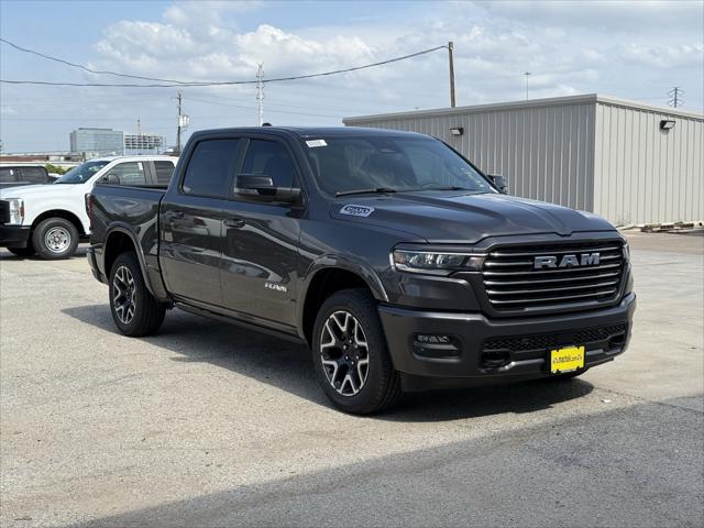2025 RAM Ram 1500 RAM 1500 LARAMIE CREW CAB 4X4 57 BOX