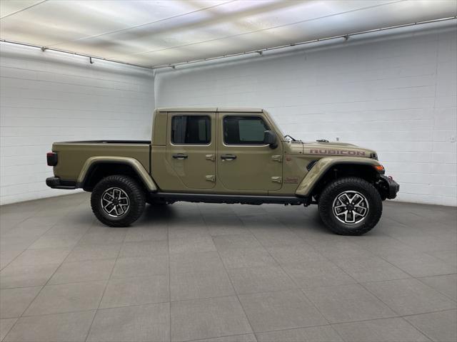 2025 Jeep Gladiator GLADIATOR RUBICON X 4X4