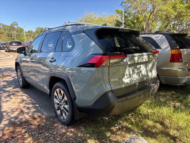 2021 Toyota RAV4 XLE Premium