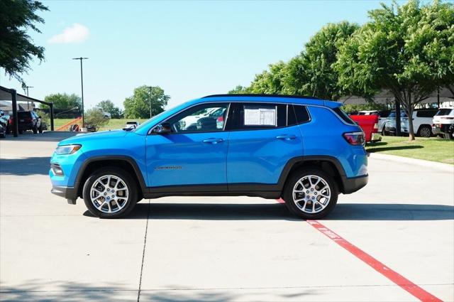 2023 Jeep Compass Latitude Lux FWD