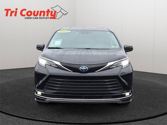 2023 Toyota Sienna XLE