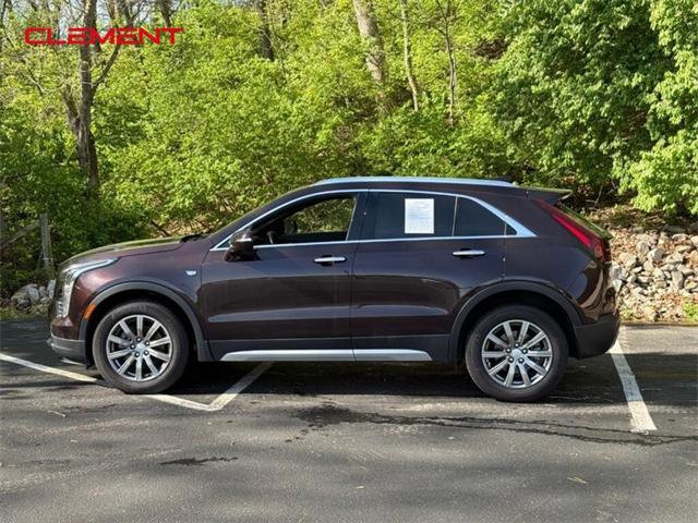 2021 Cadillac XT4 AWD Premium Luxury