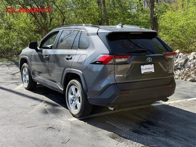 2021 Toyota RAV4 Hybrid XLE