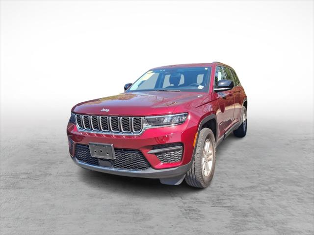 2023 Jeep Grand Cherokee Laredo 4x4