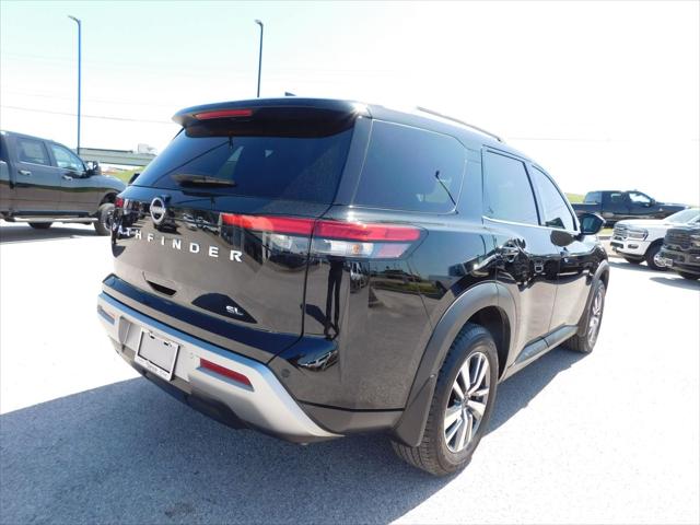 2024 Nissan Pathfinder SL