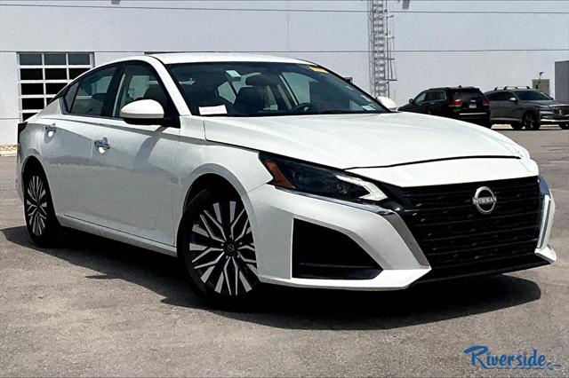 2023 Nissan Altima SV FWD