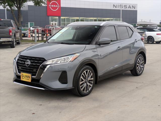 2022 Nissan Kicks SV Xtronic CVT
