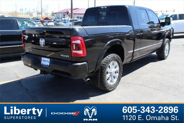 2023 RAM 3500 Limited Mega Cab 4x4 64 Box
